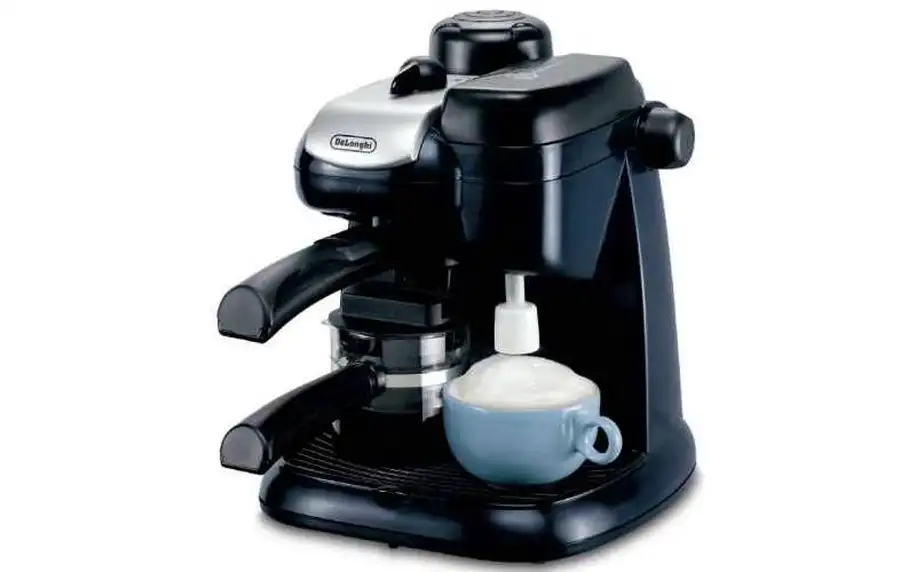 Tlakový přístroj na vaření kávy DeLonghi EC9 černé