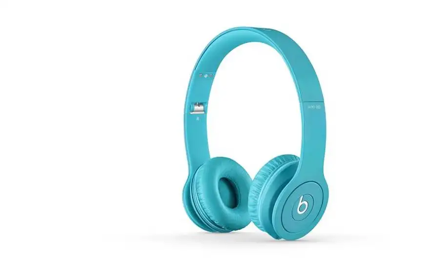 Zářivá špičková sluchátka Beats Solo® HD Monochromatic