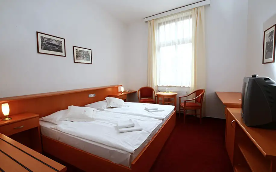 Pobyt ve vyhlášeném hotelu u Adršpachu