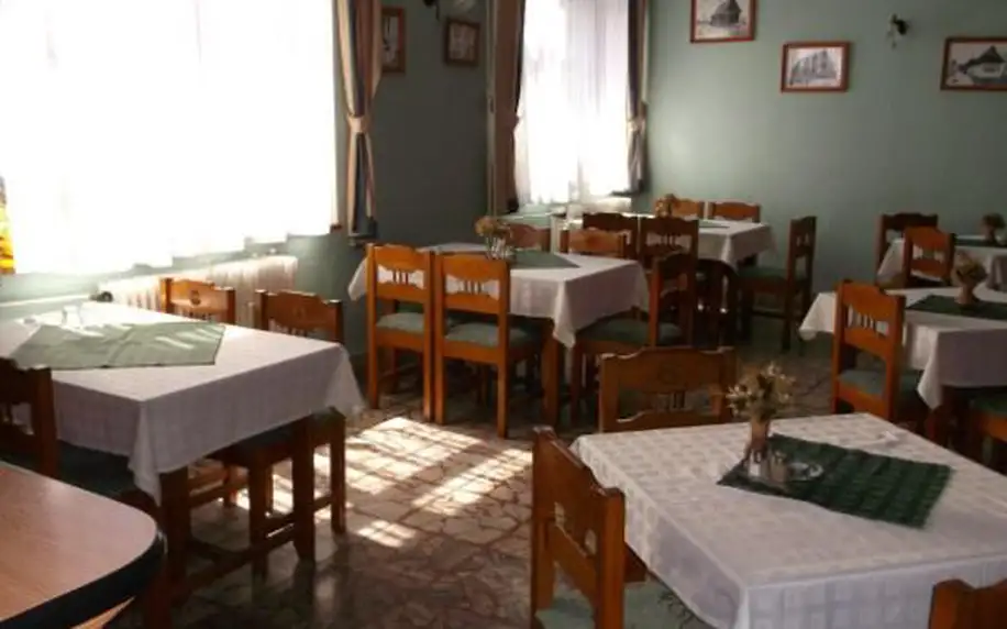 Až 5 dní s polopenzí a wellness pro 2 v Nízkých Tatrách v hotelu Heľpa