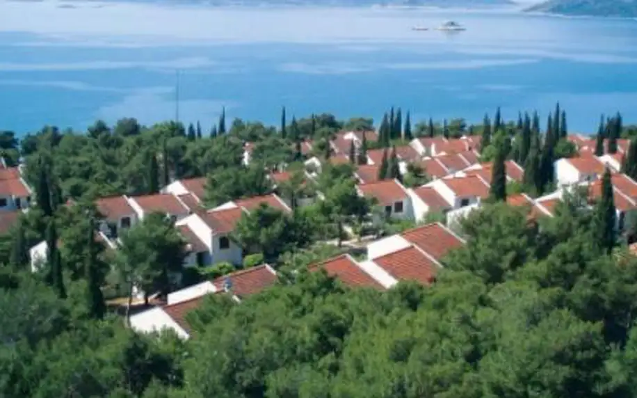 Chorvatsko, oblast Trogir, doprava vlastní, bez stravy, ubytování v 3* hotelu na 8 dní