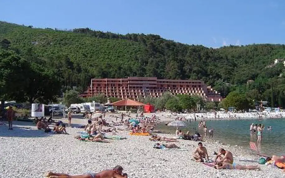 Chorvatsko, oblast Rabac, doprava vlastní, polopenze, ubytování v 3* hotelu na 8 dní