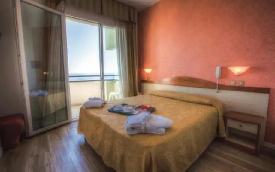 Itálie, oblast Rimini, doprava vlastní, snídaně, ubytování v 3* hotelu na 11 dní