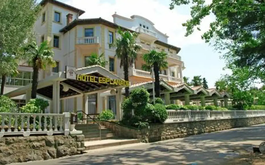 Chorvatsko, oblast Crikvenica, doprava vlastní, polopenze, ubytování v 3* hotelu na 8 dní