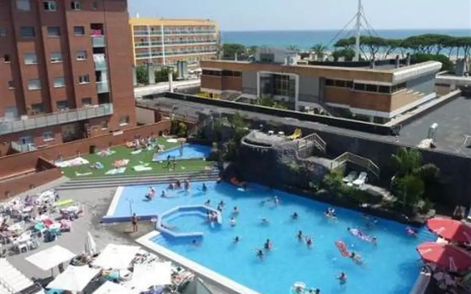 Španělsko, oblast Costa Brava, doprava letecky, polopenze, ubytování v 3* hotelu na 11 dní