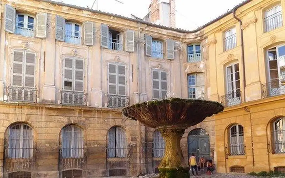 Zájezd do Provence včetně koupání v překrásném Nice