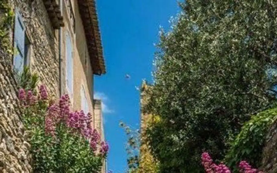Zájezd do Provence včetně koupání v překrásném Nice