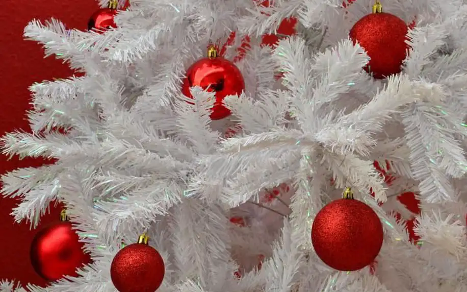 Umělý vánoční strom s třpytivým efektem - 180 cm, bílý