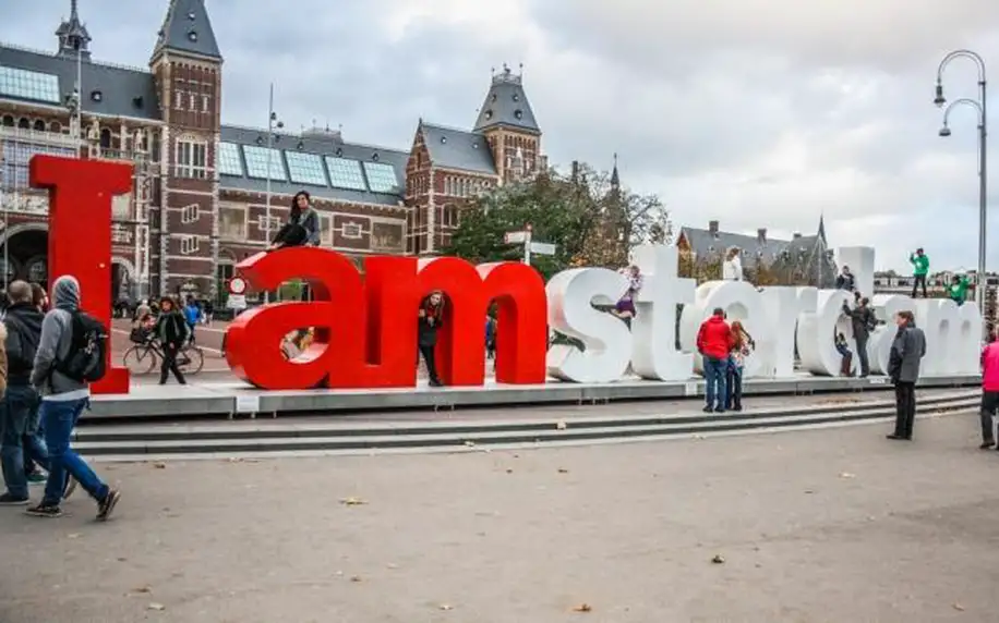 Holandsko: Keukenhofu a Amsterdam