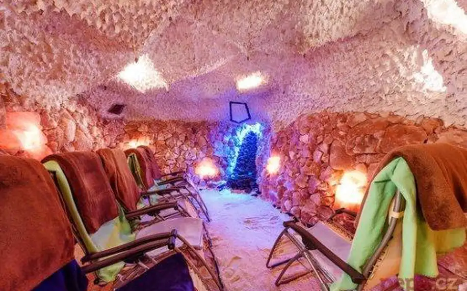 3–6denní pobyt s polopenzí a solnou jeskyní v hotelu Berlín v Mariánkách pro 2 osoby