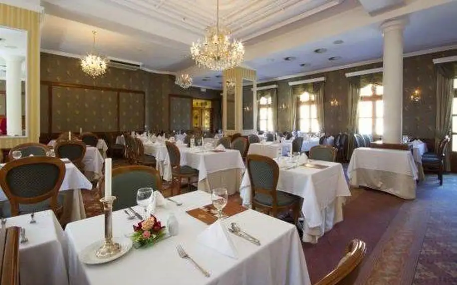 Maďarsko u Egeru v luxusním zámeckém hotelu