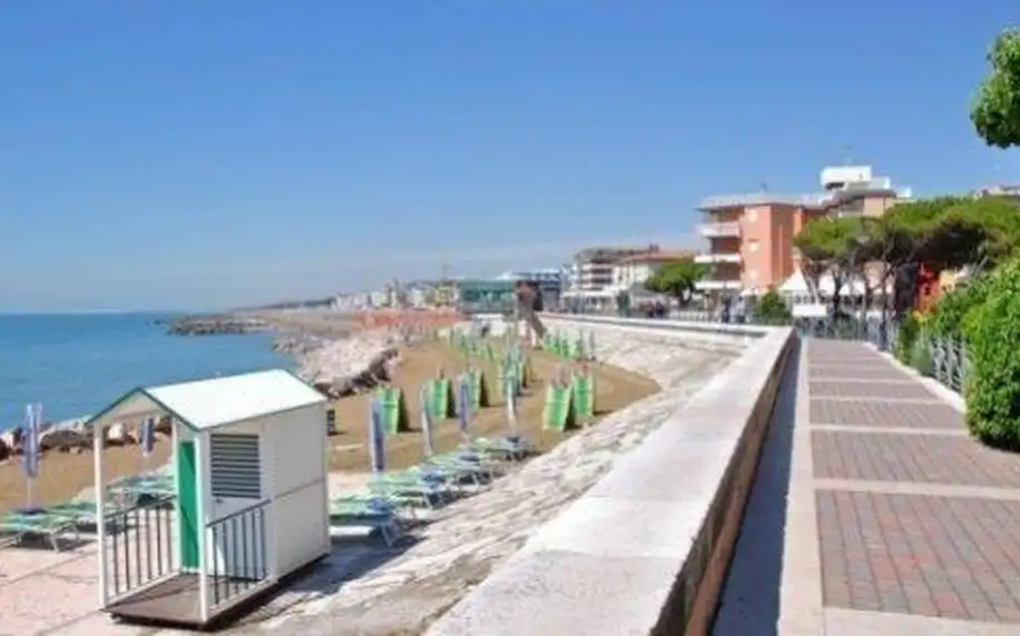 3denní zájezd do Itálie pro 1 s celodenním odpočinkem na pláži v letovisku Caorle