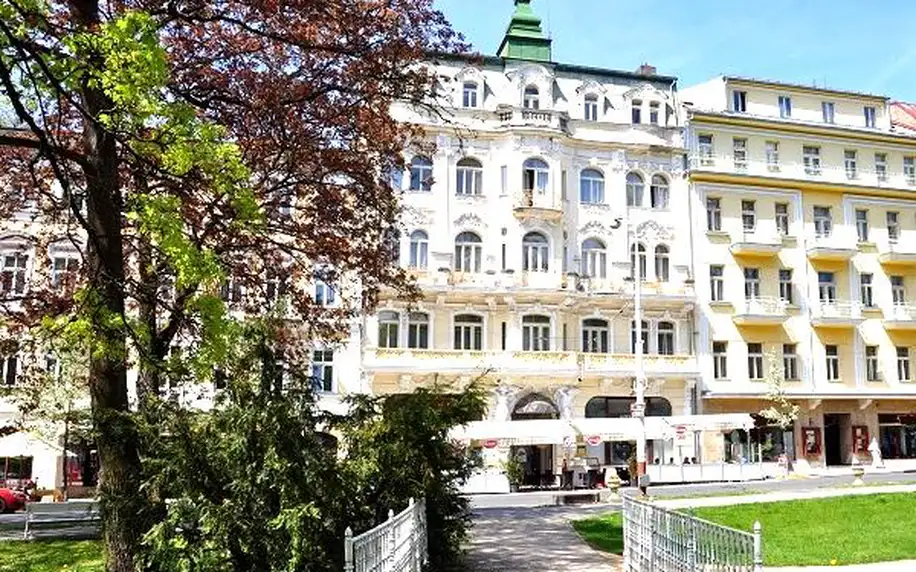 3denní wellness pobyt v Hotelu Polonia pro dva s plnou penzí v centru Mariánských Lázní.