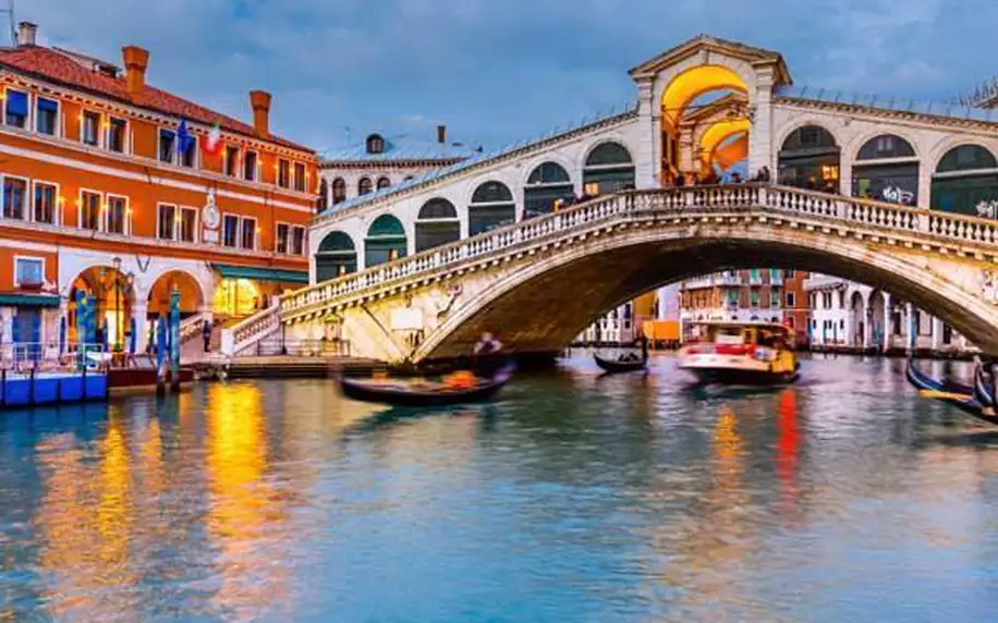4denní poznávací zájezd – Benátky a Verona | Moderní autobus | Snídaně