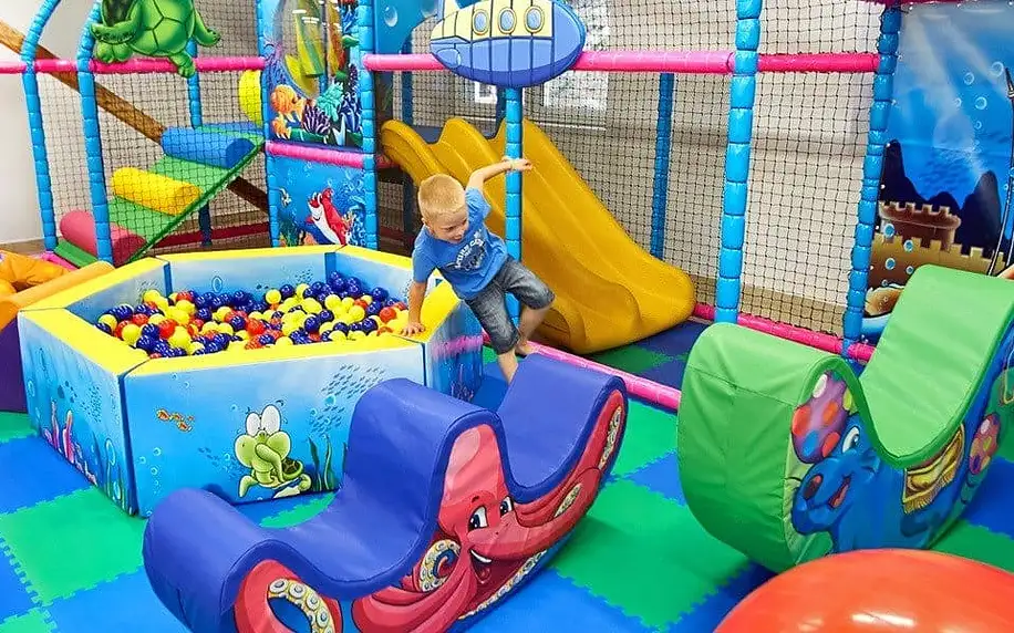 Celodenní vstup do dětského zábavního parku