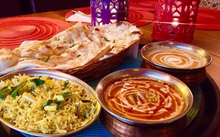 Degustace indických pokrmů pro dvě osoby