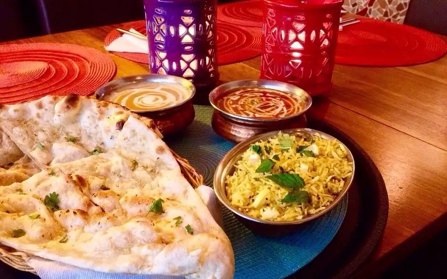 Degustace indických pokrmů pro dvě osoby