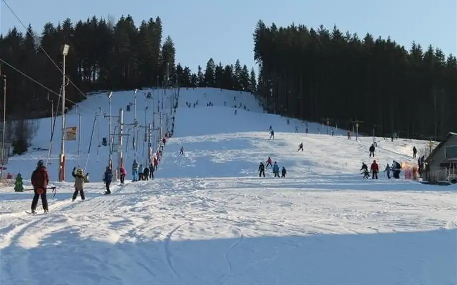 3hodinové večerní lyžování na Sachově studánce