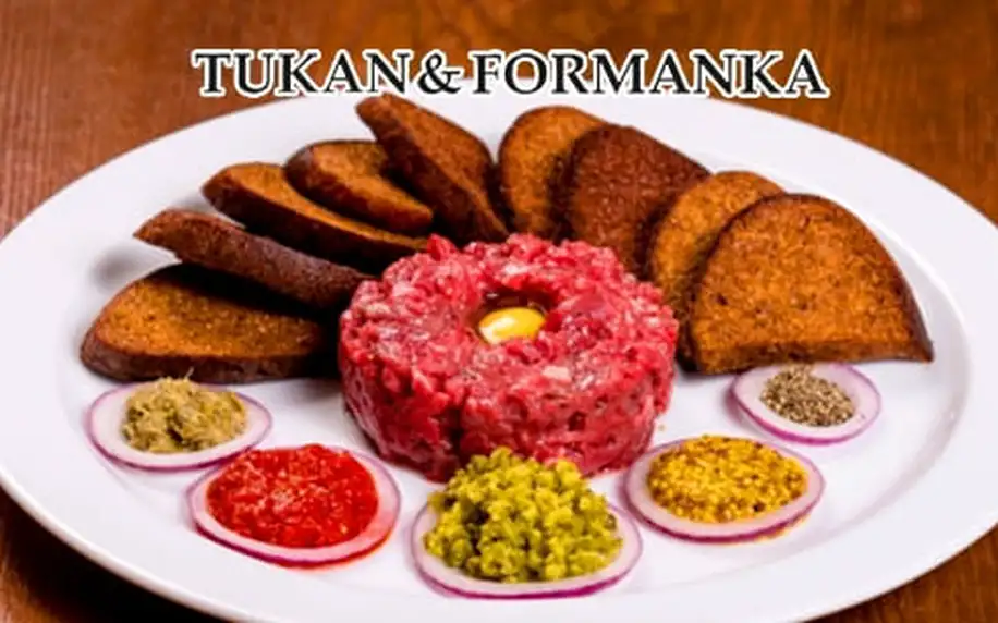 250-500g hovězí tatarák z vyzrálého hovězího filetu s 10-20 ks topinek v restauraci Tukan