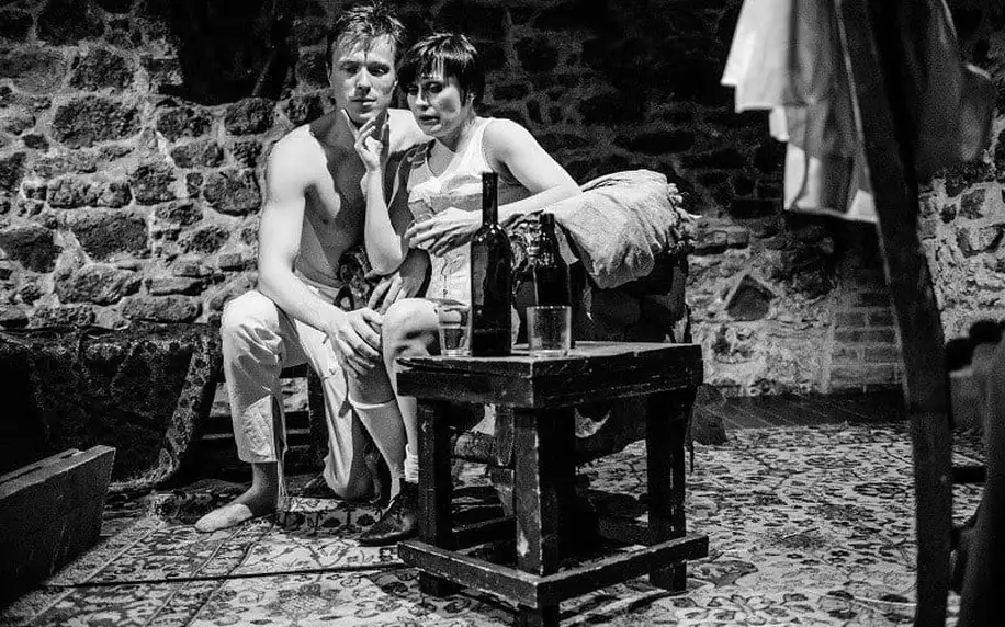 Divadlo U stolu: August Strindberg – Slečna Julie