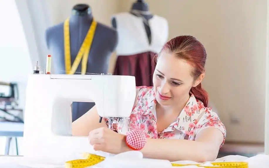 Jednodenní kurzy šití: Vyrobte si triko nebo sukni