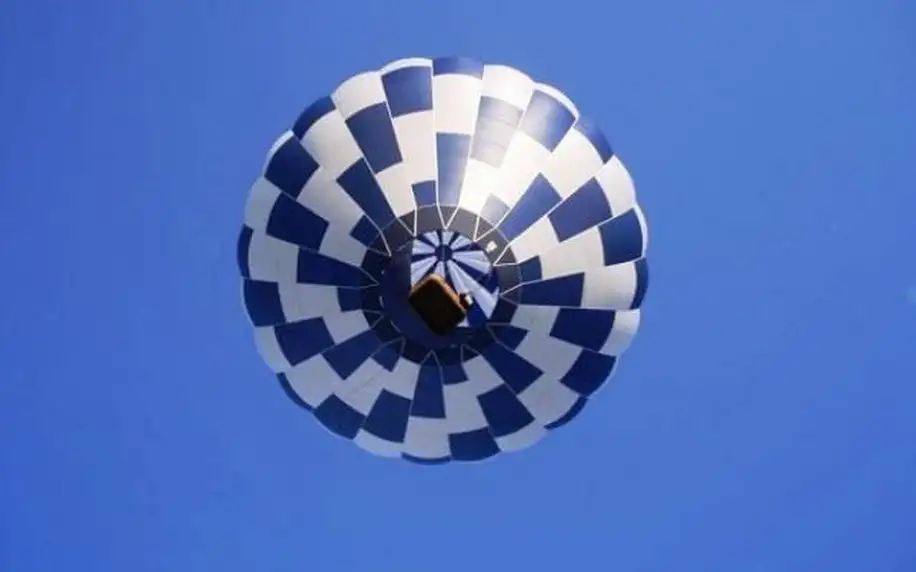 Vyhlídkové lety velkým balónem