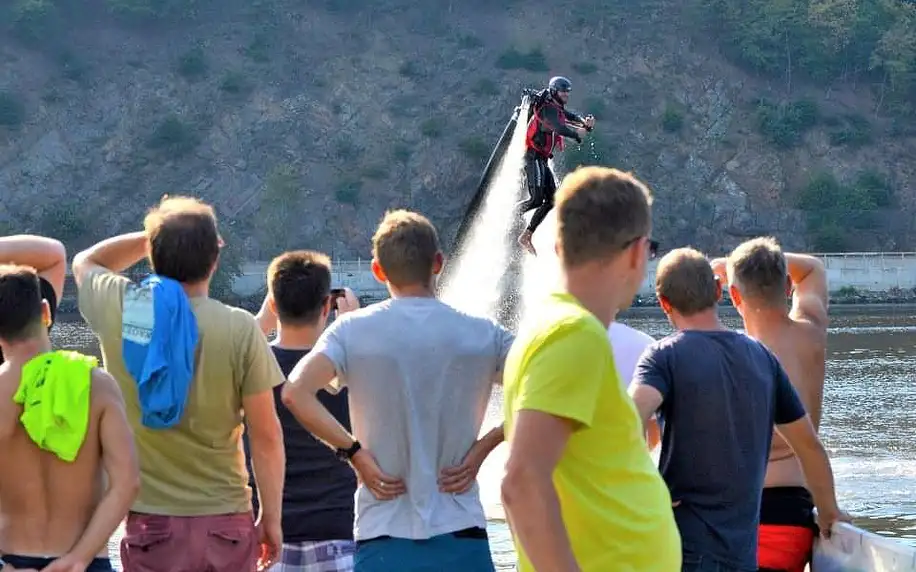 Dobrodružství s Jetpackem s nejzkušenějším týmem v ČR