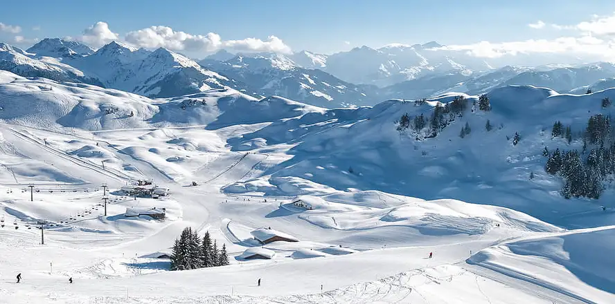Lyžování v Alpách: Kde najdete ty nejlepší sjezdovky?