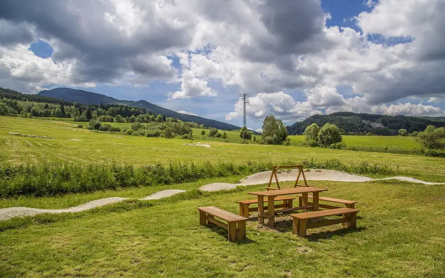 Relax v Jeseníkách s polopenzí, procedurami i wellness