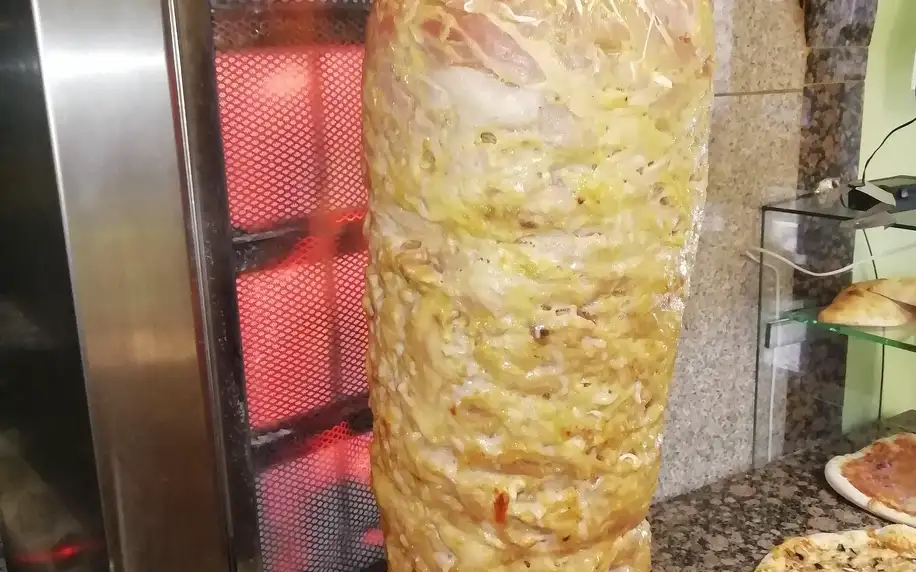 Jídlo do ruky: kebab v tortille