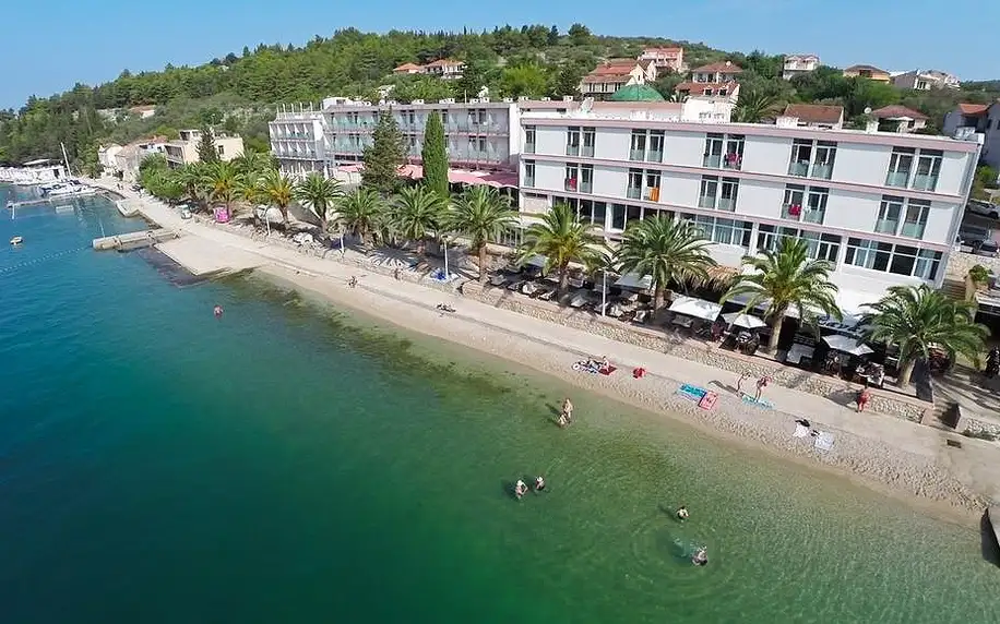 Pobyt v hotelu přímo u pláže na ostrově Korčula