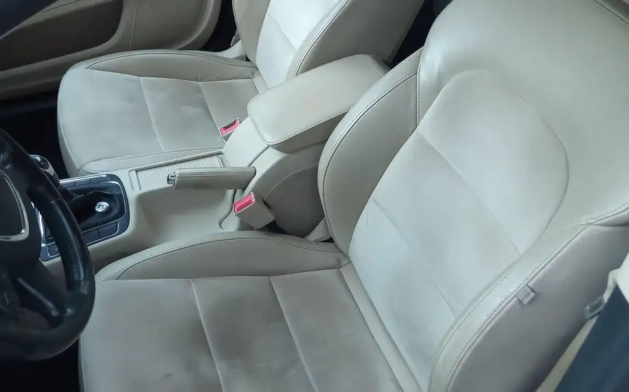 Péče o váš vůz: čištění interiéru i tepování sedadel