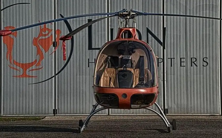 Výlet vrtulníkem okolo Hradce