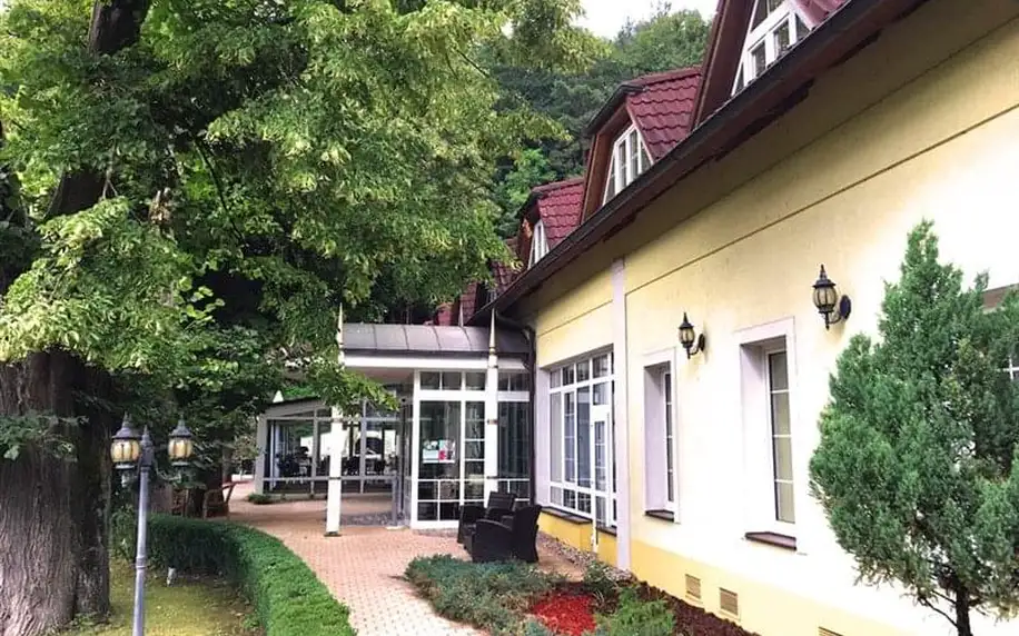 Trenčianske Teplice - Parkhotel Na Baračke, Slovensko