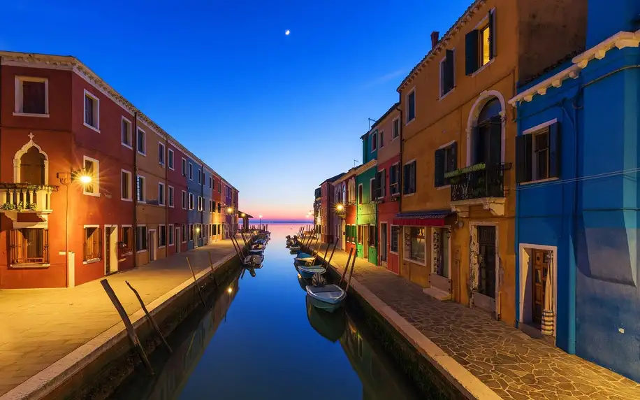 Výlet do Benátek a na ostrov barev Burano