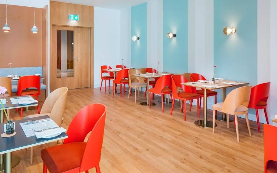Pobyt v centru Poznaně: designový hotel s jídlem