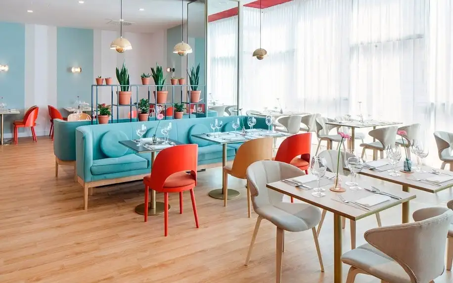 Pobyt v centru Poznaně: designový hotel s jídlem