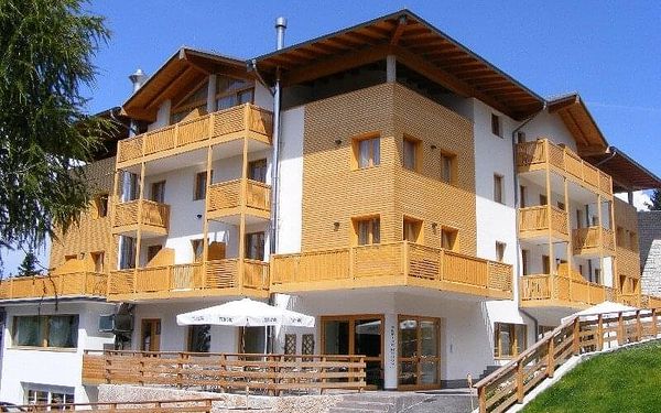  Hotel Alpine Mugon 