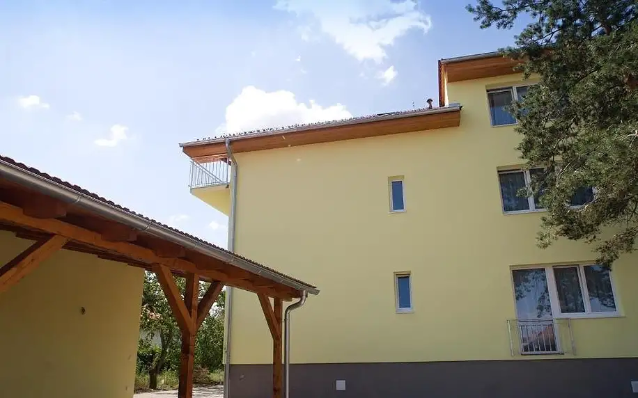 Villa Marcus: Ubytování poblíž Aqualand Moravia a vodní nádrže Nové Mlýny