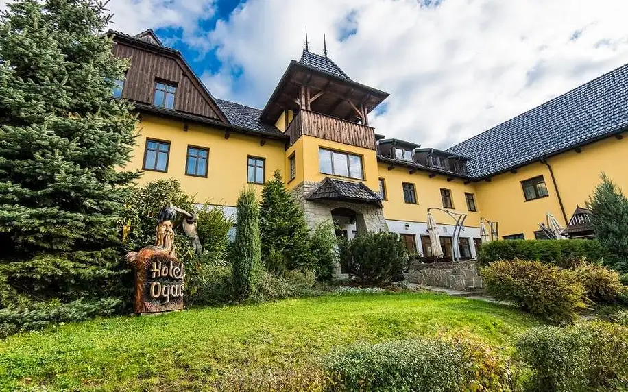 Luhačovice: Valašský Hotel Ogar s pivními lázněmi