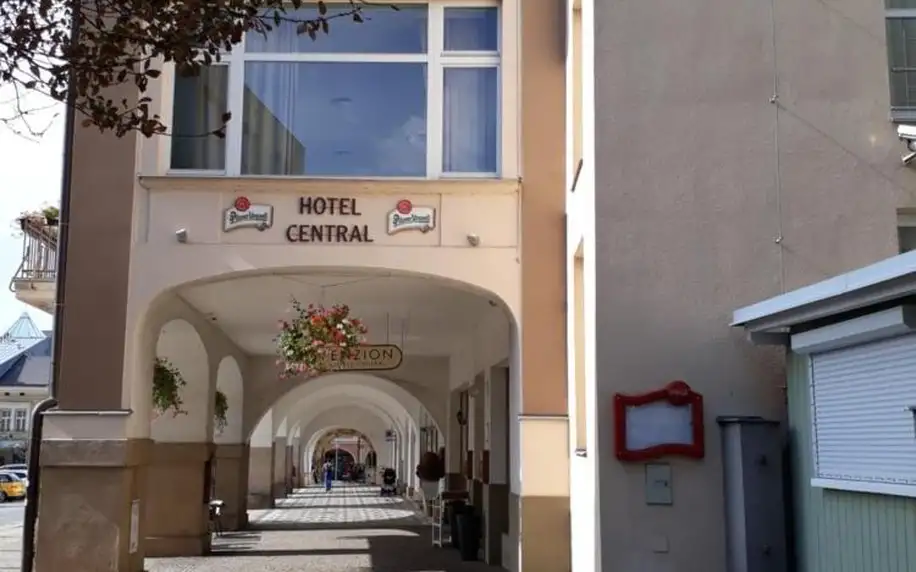 Dvůr Králové nad Labem: Penzion Hotelu Central