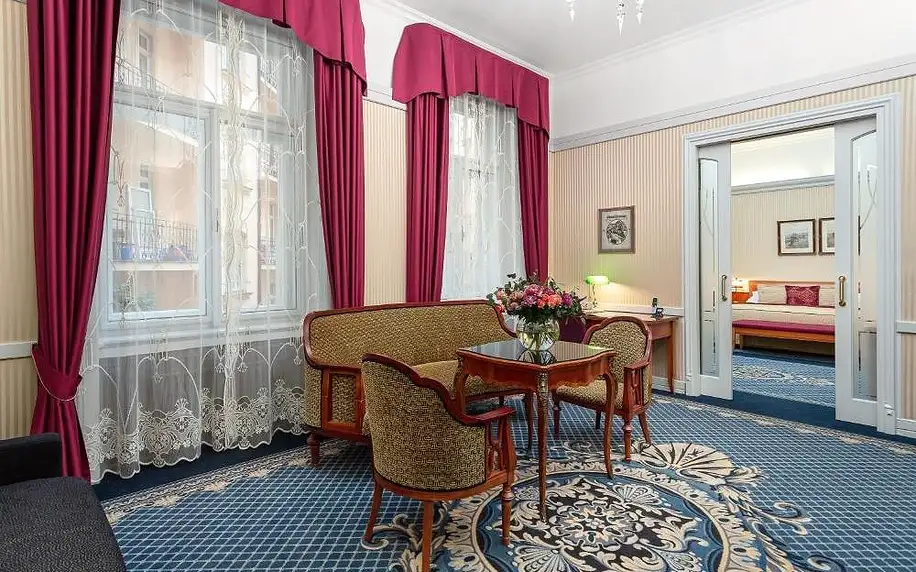 Elegantní secesní hotel Paříž umístěný v samém centru Prahy
