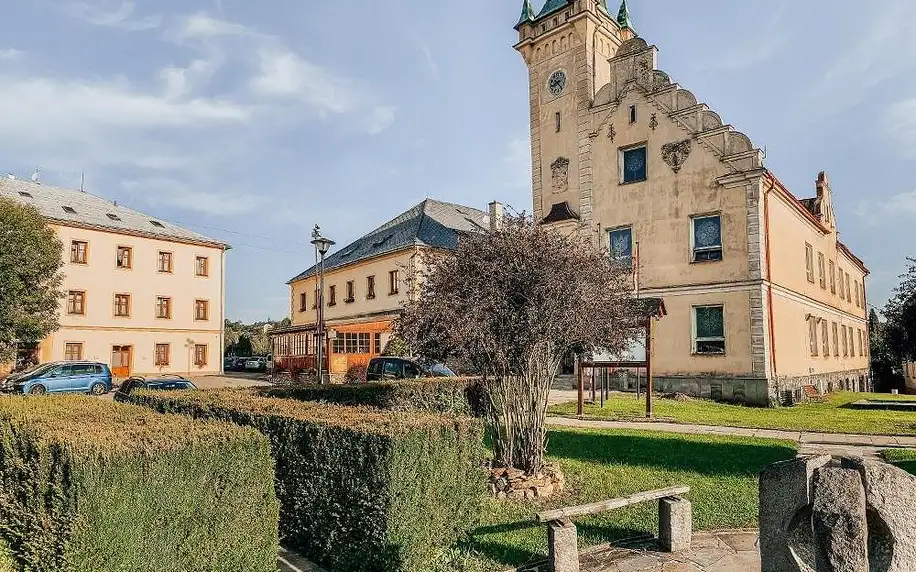 Wellness hotel v blízkosti zříceniny hradu Kolštejn