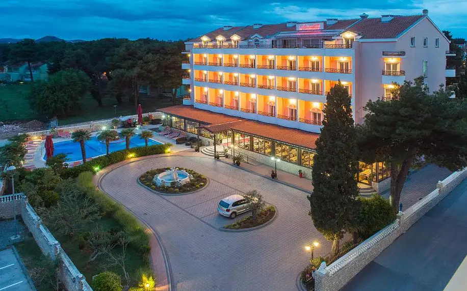 Chorvatsko, Vodice: Hotel Miramare