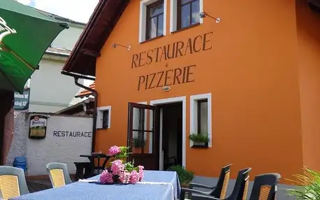 Klatovy, Plzeňský kraj: Penzion a restaurace U Strnada