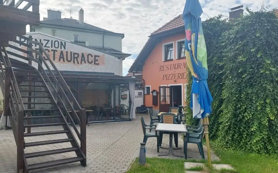 Klatovy, Plzeňský kraj: Penzion a restaurace U Strnada