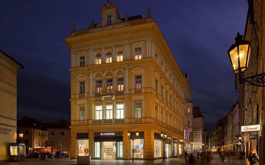 Luxusní zázemí v srdci Prahy: 5* hotel a snídaně