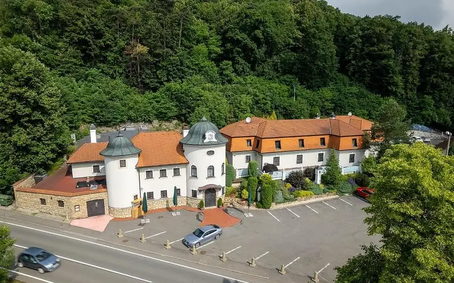 Valašsko: Hotel Zámeček Pod Hradem Starý Jičín 111
