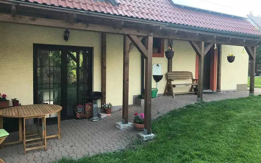 České středohoří: Taneček - malý apartmán u rodinného domu
