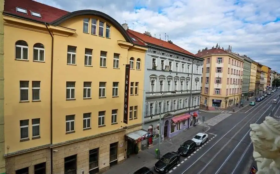 Praha 3 - Hotel Ariston & Ariston Patio, Česko